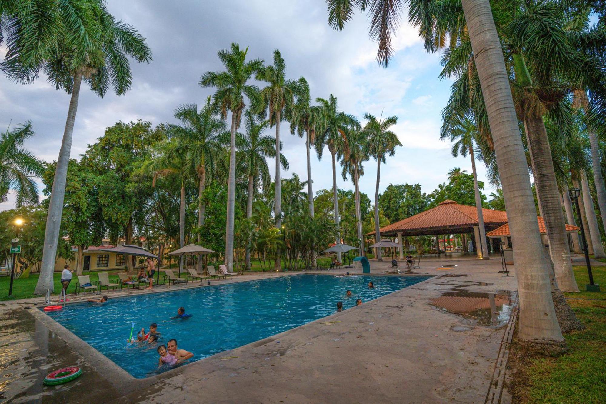 Inhouse Select Hacienda Tres Rios Hotel Culiacán Eksteriør billede