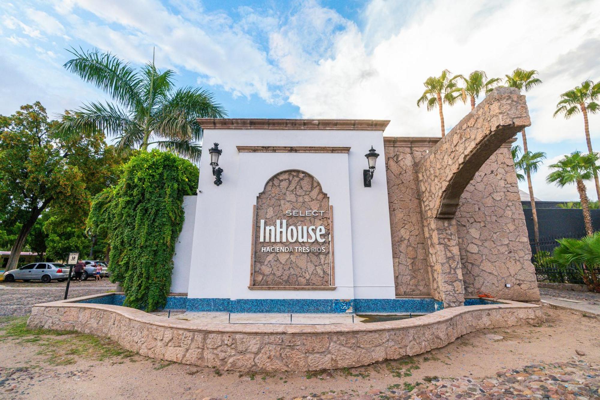 Inhouse Select Hacienda Tres Rios Hotel Culiacán Eksteriør billede