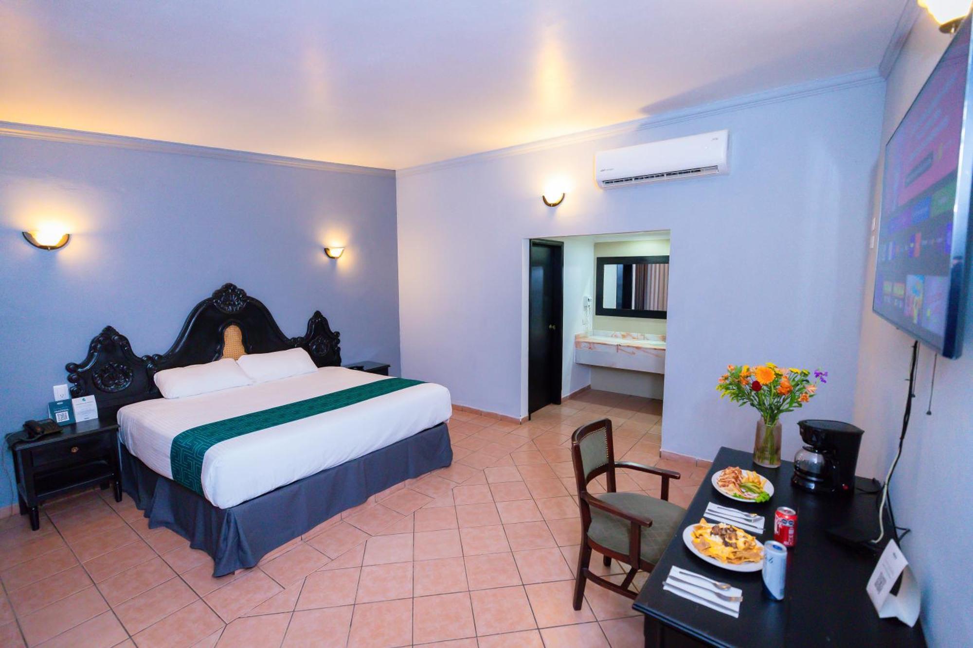 Inhouse Select Hacienda Tres Rios Hotel Culiacán Eksteriør billede