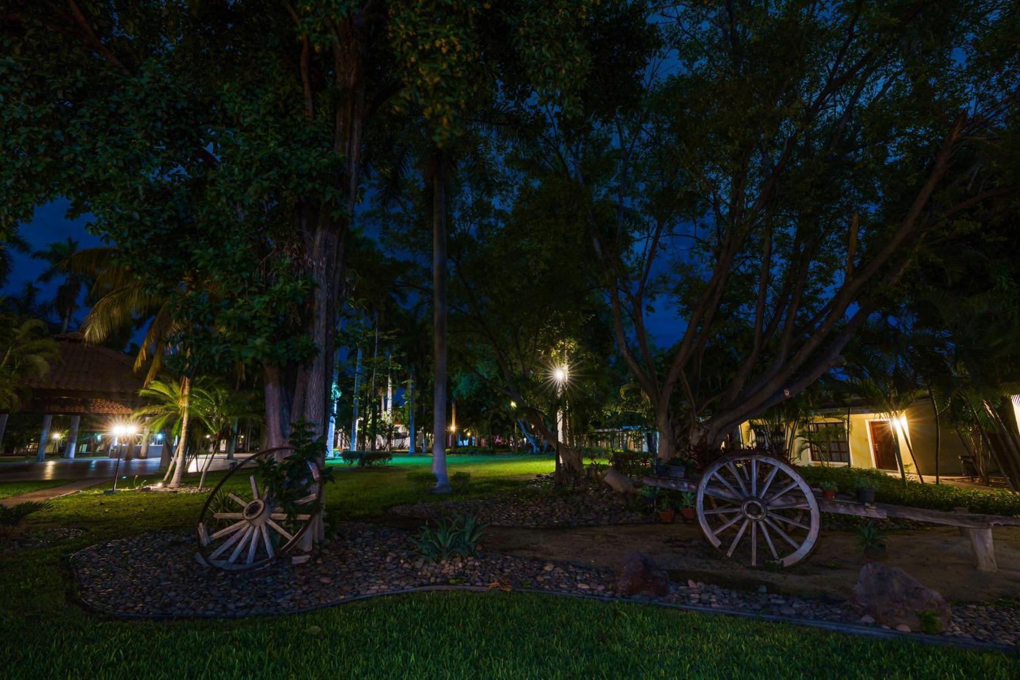 Inhouse Select Hacienda Tres Rios Hotel Culiacán Eksteriør billede