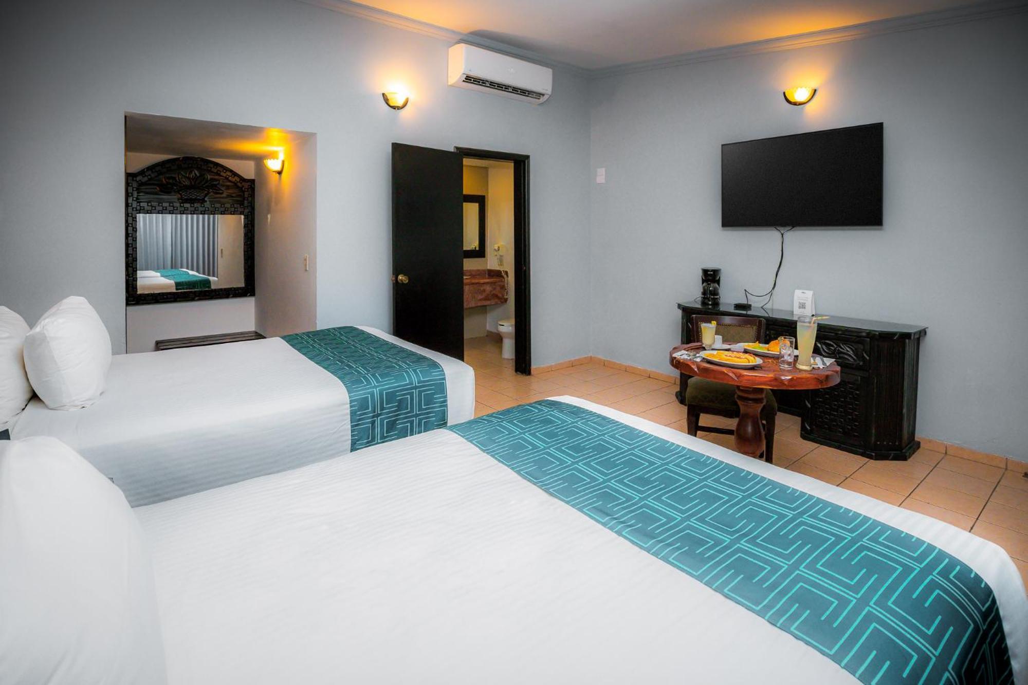 Inhouse Select Hacienda Tres Rios Hotel Culiacán Eksteriør billede